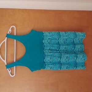 Size Small Alpine Design